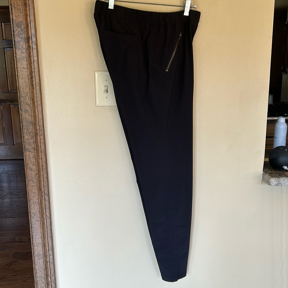 Athletes pants, size 6T, black